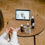 Recepty-i-zwolnienia-w-nowoczesnym-systemie-medycznym