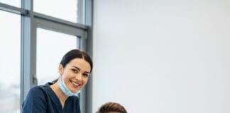 Architektura Uśmiechu: Jak nowoczesna stomatologia łączy zdrowie z pewnością siebie? Architektura Uśmiechu: Jak nowoczesna stomatologia łączy zdrowie z pewnością siebie?