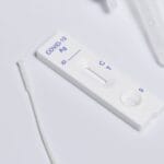 Test na HIV po ekspozycji: okienko serologiczne i różnice między testem IV generacji a PCR